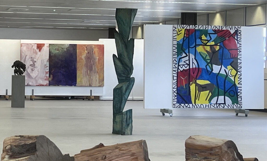 Kunstwerke der Ausstellung "Ü70" in Offenburg