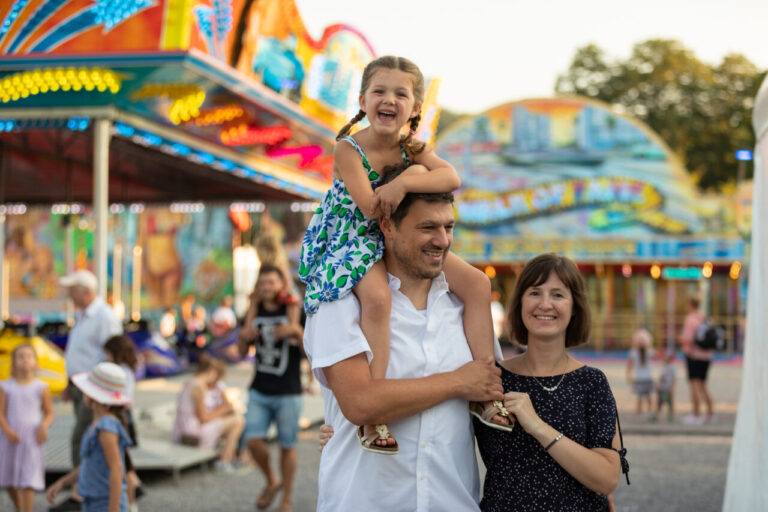 Familie beim Oberkircher Weinfest