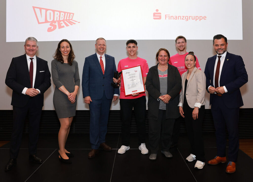 Preisverleihung für Ehrenamtliche