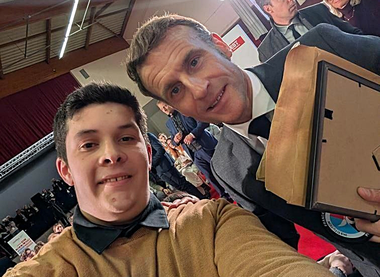 Mattéo Jacques und Emmanuel Macron